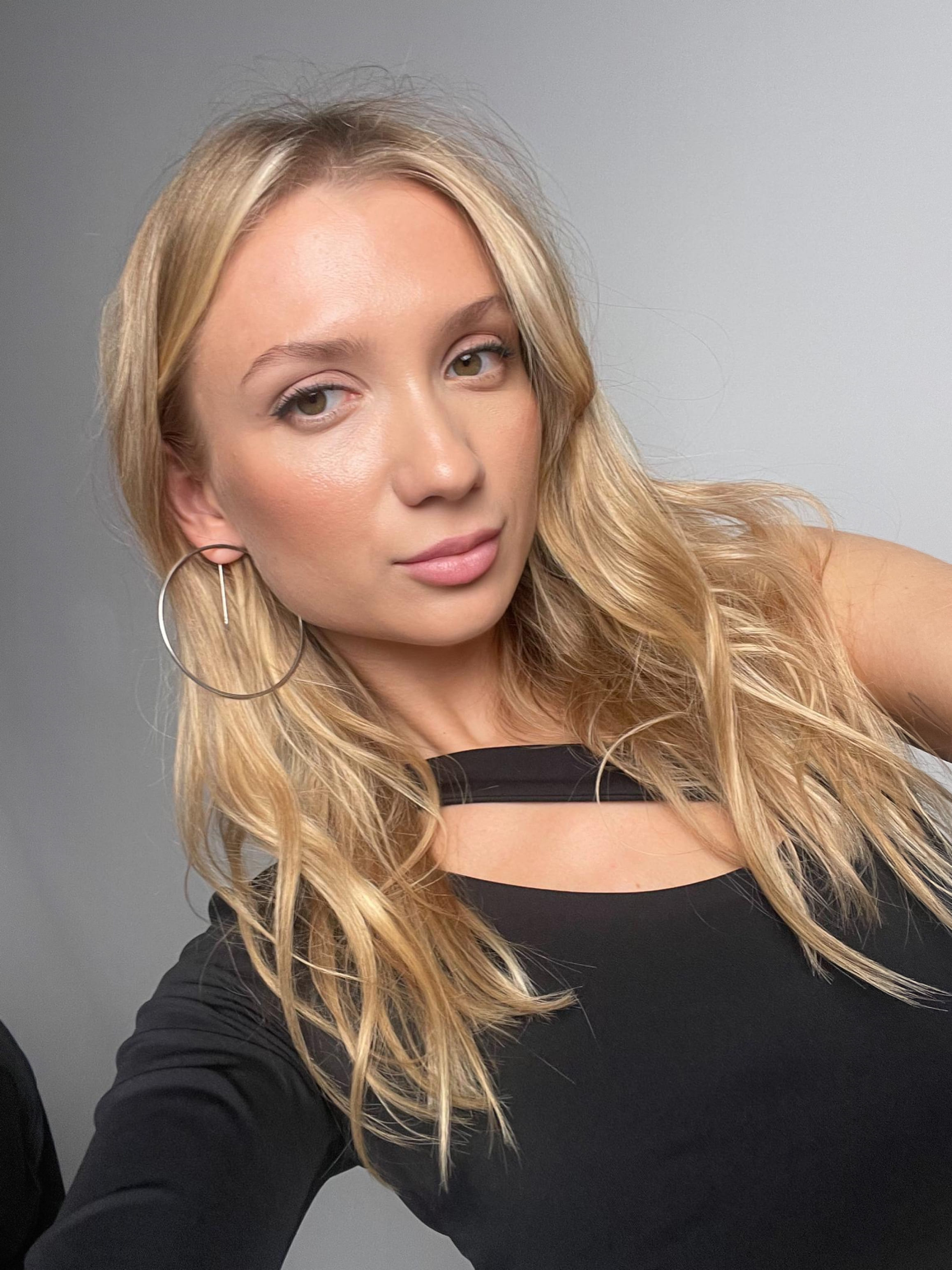 Александра Лапудина